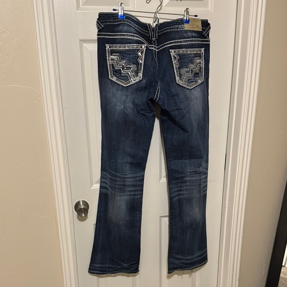 Vigoss Boot Cut Blue Jeans with Subtle Fading - Picture 4 of 5